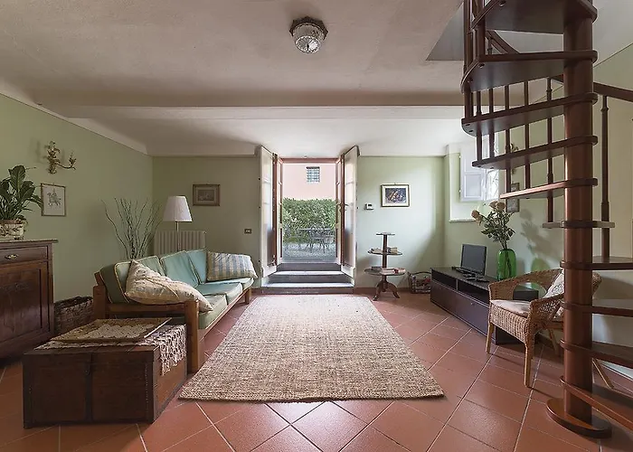 Orsolini カントリーハウス